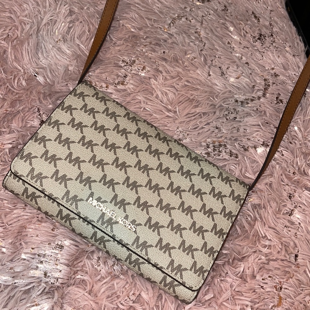 Mk purse